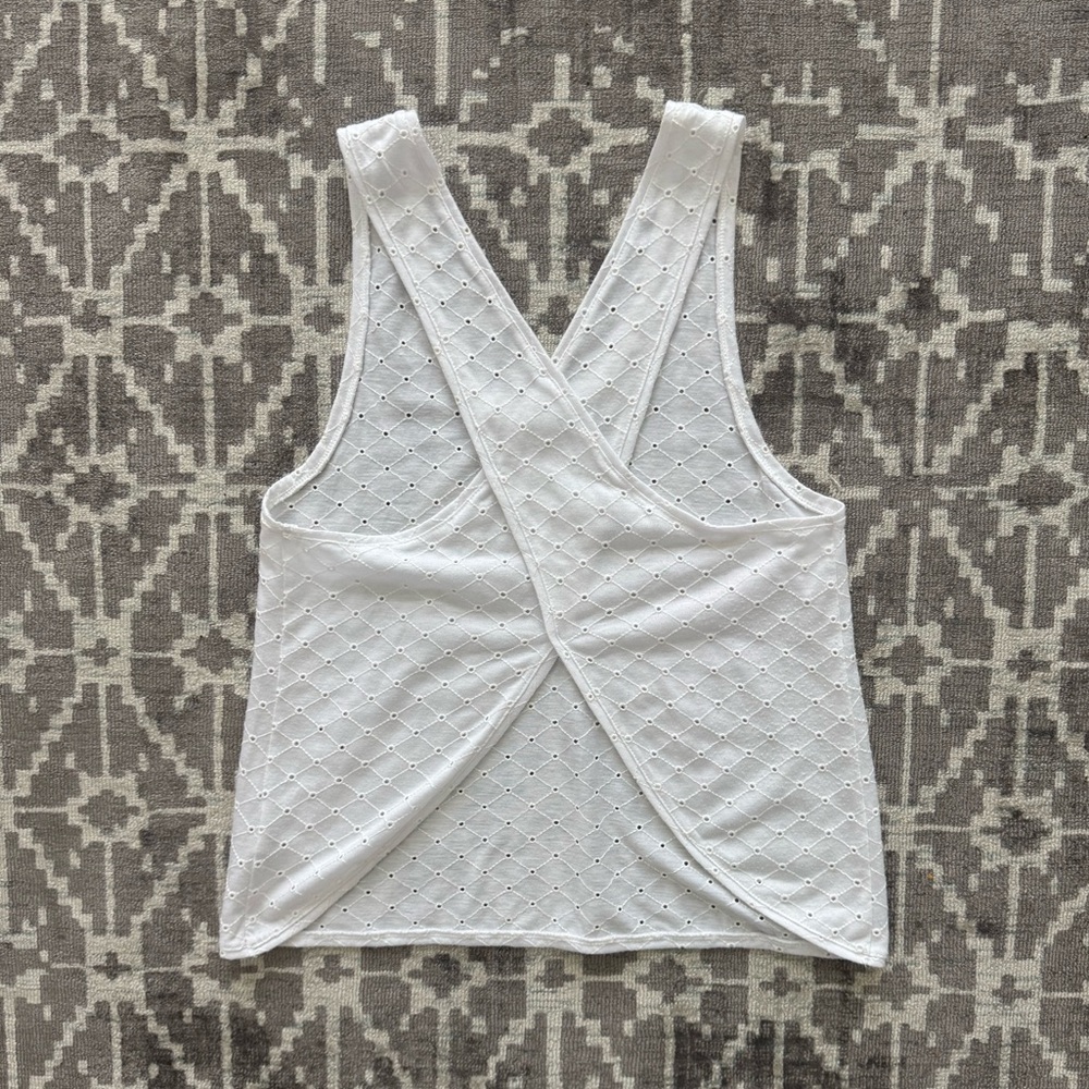 Kimchi Blue White Cross-Back Tank Top Eyelet fabric
